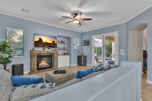 3516 Halsted Ct, Chandler AZ  85286-1630 exterior