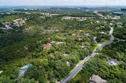 908 Castle Ridge Rd, Austin TX 78746-5154 exterior