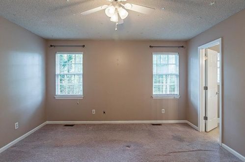 4254 Citizen Cir, Austell GA 30106-1224 exterior