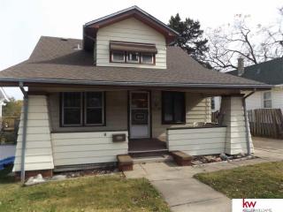 2523 24th St, Omaha, NE 68110-2218