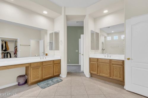 2441 Thompson Way, Chandler AZ 85286-8436 exterior