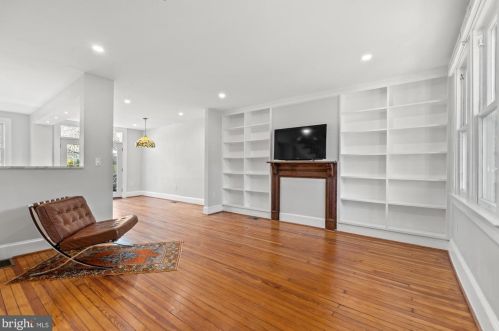 113 Harvard St, Alexandria VA  22314-2712 exterior