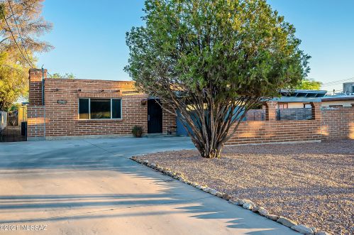 5616 Lee St, Tucson AZ  85712-4208 exterior