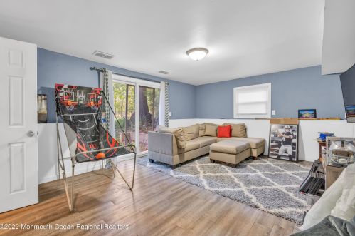 538 Cooks Brg Rd, Jackson Twp NJ 08527-3838 exterior