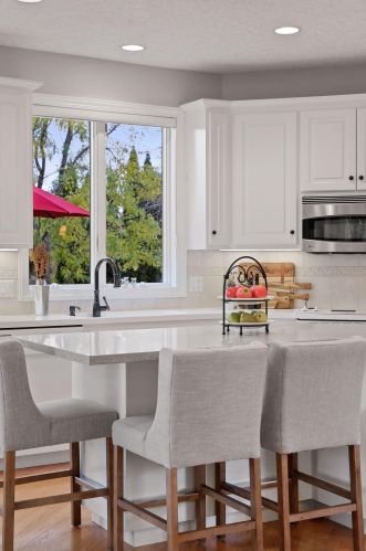 3544 Crestmoor Dr, Saint Paul MN 55125-5028 exterior