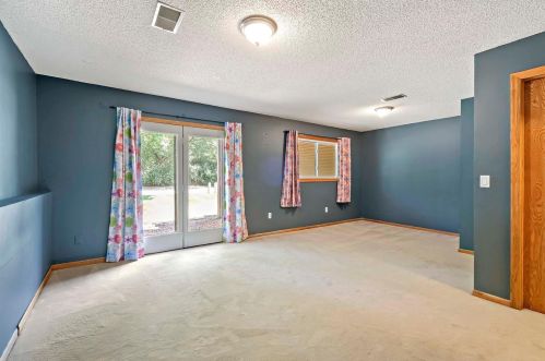 1558 Baylor Ct, Saint Paul MN 55122-4820 exterior