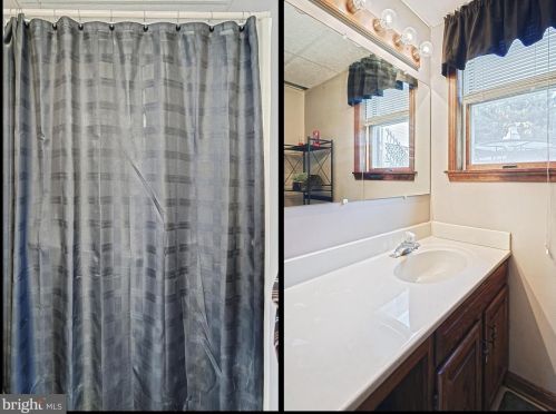 375 Basehoar School Rd, Littlestown PA 17340-9551 exterior