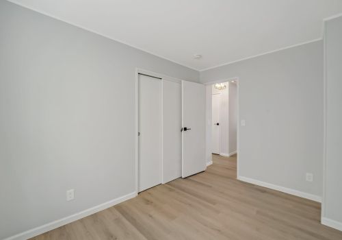 81 Edgewater Pl, Edgewater NJ  07020-1205 exterior