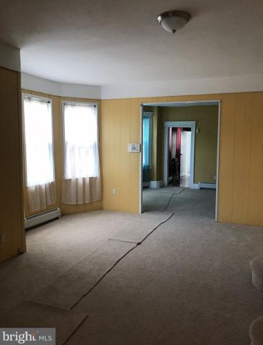 685 Pennington Ave, Trenton, NJ 08618-3011