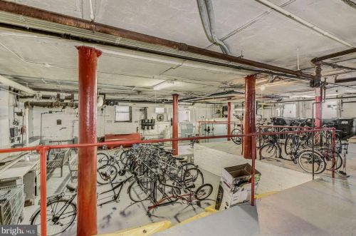 2122 California St, Washington DC  20008-1830 exterior