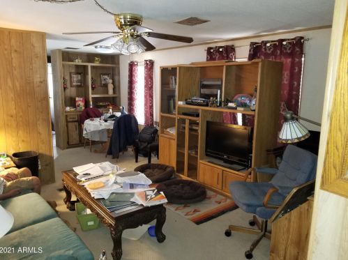 1705 Charleston Ave, Phoenix AZ 85023-1218 exterior