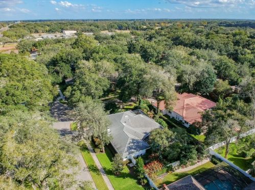 11506 Louvre Pl, Tampa FL 33617-2447 exterior