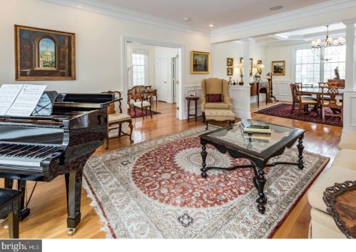 317 Edgerstoune Rd, Princeton NJ 08540-6716 exterior