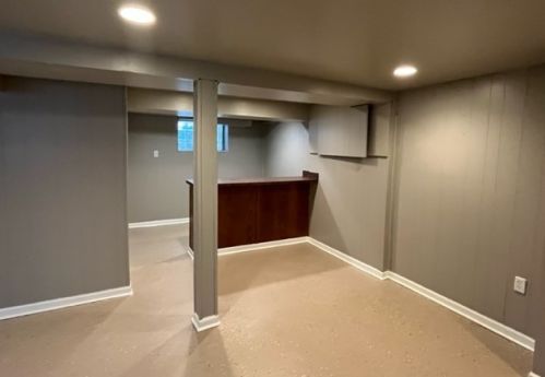 2100 2 Ave, Broadview IL 60153-3305 exterior