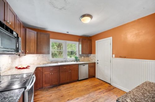 2694 Pne Lk Rd, Tucker GA 30084-3639 exterior