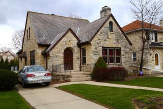 2837 72nd St, Milwaukee WI  53219-2959 exterior