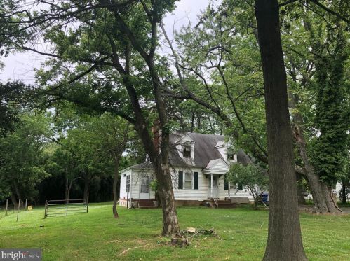 5912 Muncaster Mill Rd, Rockville, MD 20855-1734