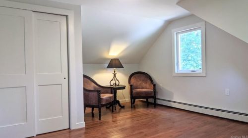 7 Phillips Rd, Poughkeepsie NY 12603-2909 exterior