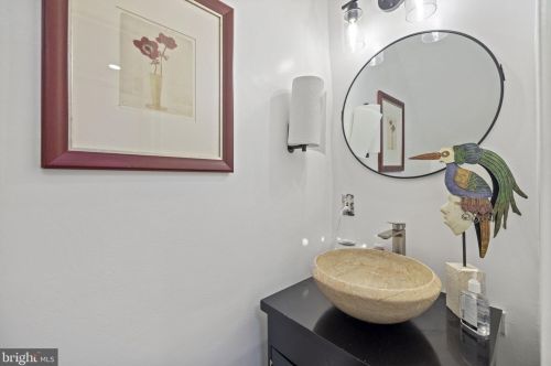 3561 6 St, Washington DC 20024-3800 exterior