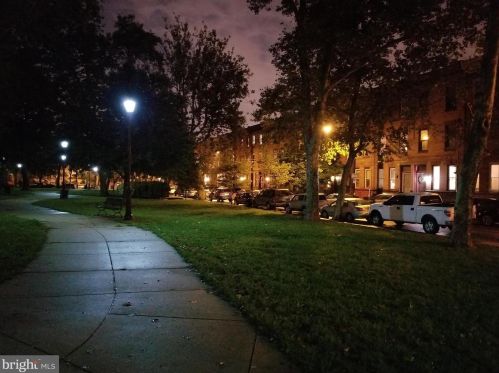 1600 4 St, Philadelphia PA 19148-1303 exterior