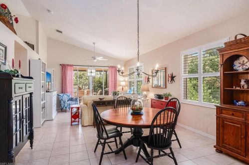 8448 Bent Creek Ct, Naples FL 34114-9400 exterior
