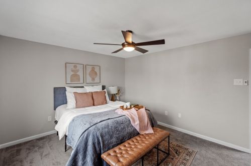 463 Edith St, Pittsburgh PA 15211-1148 exterior