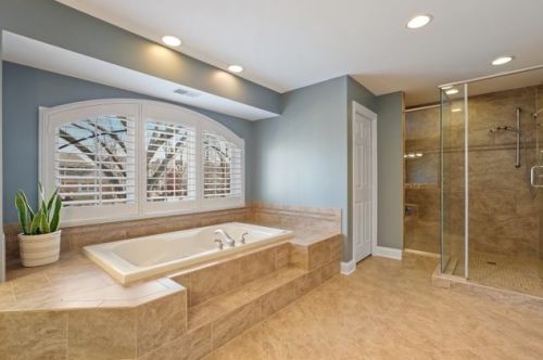 828 Colfax Ave, Elmhurst IL 60126-4535 exterior