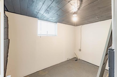 2209 Yale Ave, Saint Louis MO 63143-1425 exterior