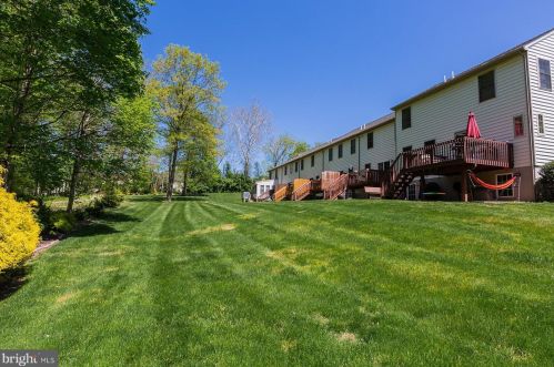 431 Rabbit Hl Ln, Lancaster PA 17603-7435 exterior