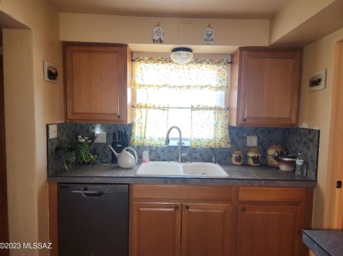 177 Abrego Dr, Green Valley AZ 85614-3639 exterior