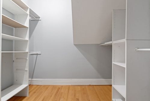 3341 Hamilton Ave, Chicago IL 60608-6036 exterior