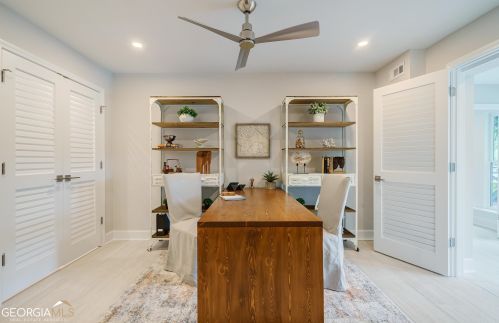 25 Chaumont Sq, Atlanta GA  30327-1088 exterior