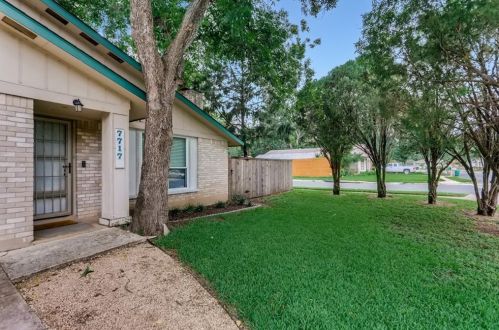 7717 Croftwood Dr, Austin, TX 78749-3254