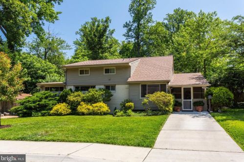 1400 Bradley Ave, Rockville, MD 20851-1124