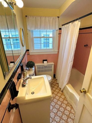 150 Isabella Ave, Providence RI 02919-5130 exterior