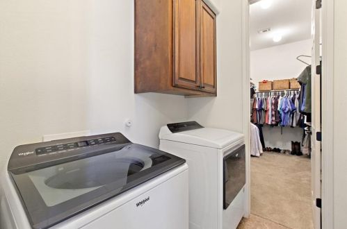 5120 Allamanda Dr, Austin TX 78739-2120 exterior