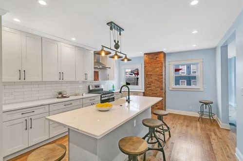 1207 Linden Pl, Pittsburgh PA  15212-4830 exterior