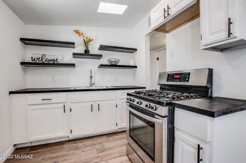 5718 Calle Aurora, Tucson AZ  85711-6730 exterior