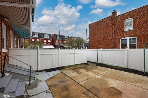 258 Ross St, Lancaster PA 17602-1940 exterior