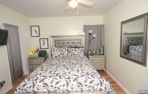 95 Clinton Pl, East Rutherford NJ 07073-1323 exterior