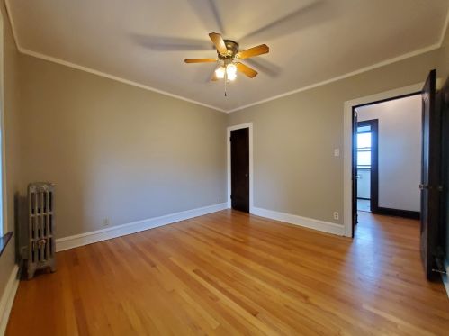 2414 Thorndale Ave, Chicago IL  60659-5027 exterior