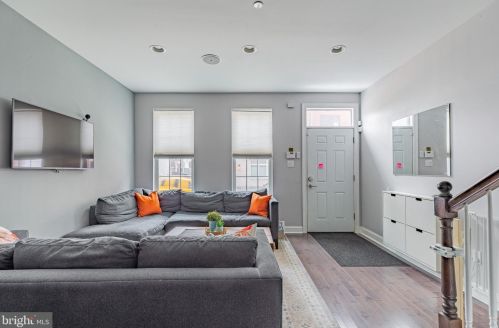 852 15th St, Philadelphia PA  19146-2140 exterior