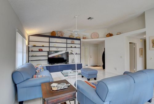 2282 52 St, Boca Raton FL 33496-2202 exterior