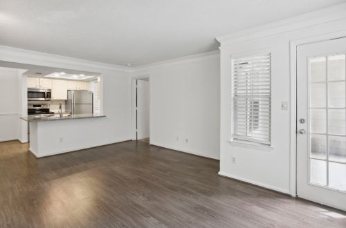 1010 Chastain Park Ct, Atlanta GA  30342-3246 exterior