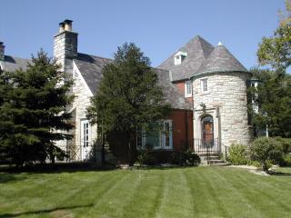 2000 103rd St, Chicago IL  60643-2627 exterior