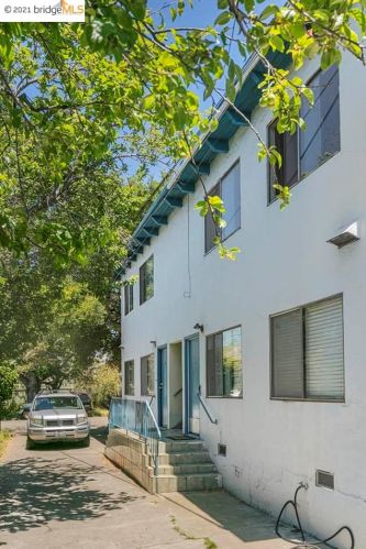 2030 Essex St, Berkeley CA 94703-2562 exterior