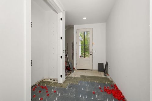 645 Glendale Rd, Wilbraham MA 01095 exterior