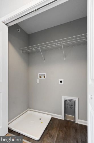 101 Overlook Dr, Hanover PA  17331-9136 exterior