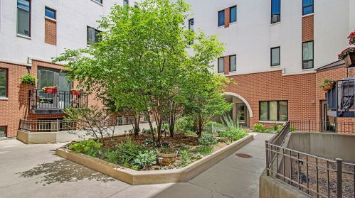 2065 Kedzie Ave, Chicago IL  60647-4065 exterior