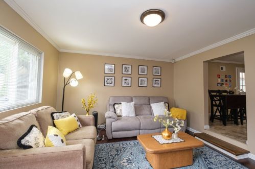 351 Lamont Pl, Pittsburgh, PA 15232-2006